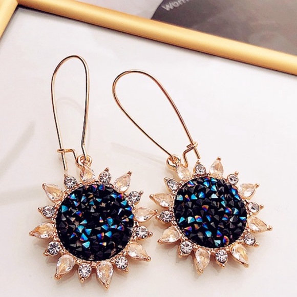 See new listing - Picture 7 of 10